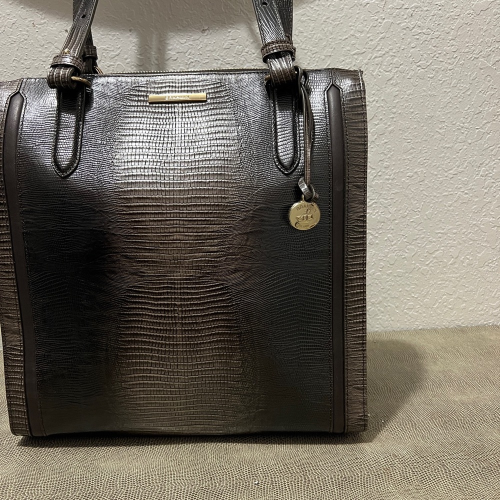 NWT Brahmin Large Caroline nightfall -zipper closure interior compartments.